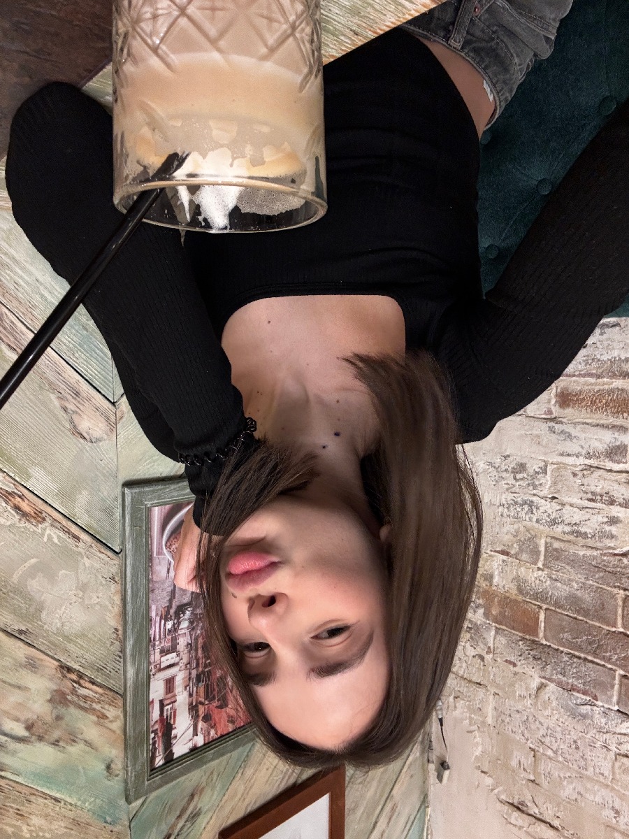 Fresh photos, fresh mood — Tina online in Adana